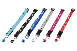 Ошейник WOGY д-кошек 34х1см с колокольчиком, светоотражающий микс арт.10922-2865 Код268570