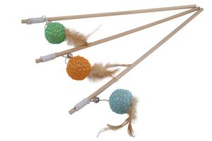 Игрушка-дразнилка WOGY д-кошек Шарик-погремушка d=3см пружинистый с пером на палочке l=40см, с колок