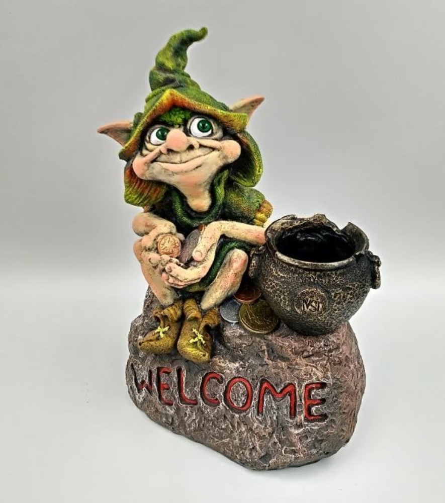 Троллик Ф216