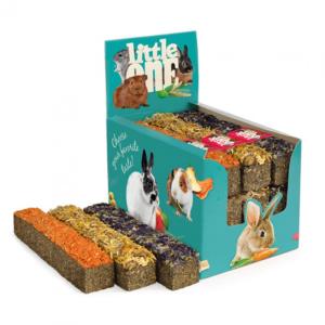 Little One Палочка из луговых трав с топпингом, ассорти (морковь, календула, мальва), 85 г