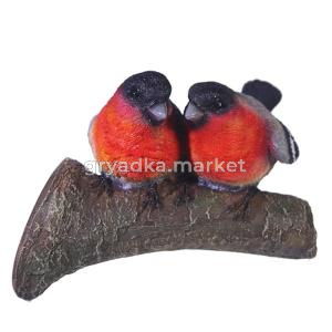 Снегири на ветке (навесная) L16,5W8,5H12,5см (ПОЛИСТОУН)