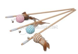 Игрушка-дразнилка WOGY д/кошек Шарик-погремушка d=4см с пером l=7см и колокольчиком на палочке l=40с