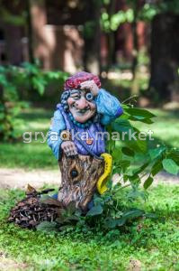 Баба-Яга с веником (ПОЛИСТОУН) - Э